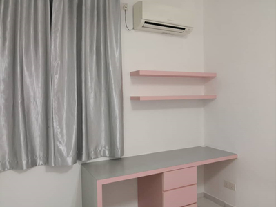Bukit Indah Gated and Guarded- Fully Furnish Large Aircond Room For Rent