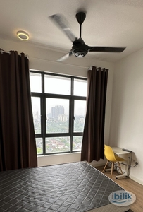 (Bukit Jalil) Medium room rent - 5 min walking distance to LRT station Muhibbah Casa green Bukit Jalil Condo, Near Pavilion 2, IMU