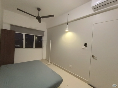 Cozy medium room (new) @ Taman desa near mid Valley/ bangsar south