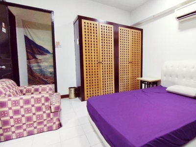 Enjoy Bukit Bintang Hustle And Bustle : Master Bedroom Only 12 Min Walk To Pavilion Bukit Bintang ⚡ ️
