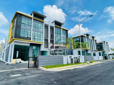 Exclusive Semi Detached Factory @ Balakong Industrial Park for Sale!!