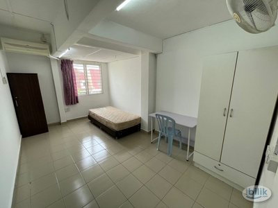 [Female Unit] Middle Room at SS15, Subang Jaya