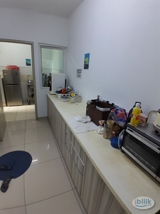 Last Middle Room Rent Near LRT Ara Damansara, Paradigm Mall, Kelana Jaya, PJ, Subang