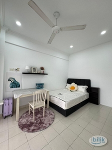 ⭐Medium Room With Balcony⭐ Vista Mutiara Kepong