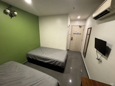 MID YEAR SALE ZERO Deposit Co Living Hotel Unit @ Private Bathroom at Bukit Bintang Nearby Berjaya Times Square, Pavilion Bukit Bintang