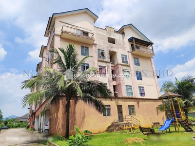 Penthouse For Auction at Nilai Santalia Apartment