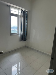 Single Room at Main Place Residence, UEP Subang Jaya