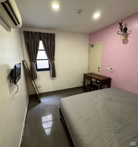 Zer0️⃣ Deposit PROMO 2 Stations to TRX Co Living Hotel Room with Private Bathroom at Bukit Bintang Nearby Menara Maybank, OCBC Bank