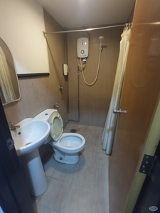 Zero Deposit near puchong with attached bathroom for rent