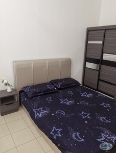 (Zero deposit)Comfy master room for rent at mentari court 2