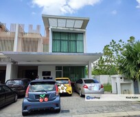 Freehold Fully Furnished Double Storey Semi D