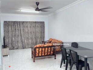1323sqf 3-Bedroom Apartment at Seri Alam