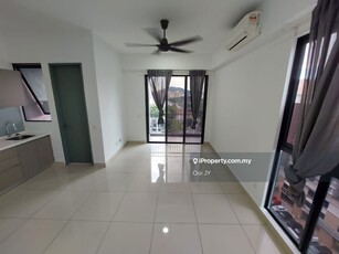 Fortune centra /near MRT /aeon big /Serviced residence for Sale