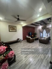 Move In Condition 2.5 storey modern house butterfly park bbt 2