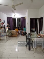 Subang Jaya freehold Casa Tiara Serviced residence 3r2b1cp for Sale