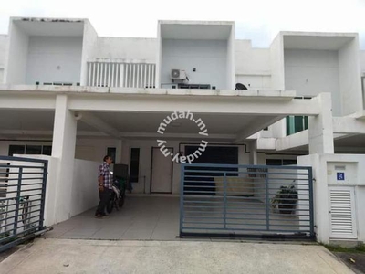 BIGGER SIZE 22'X80' Double Storey Elvina Hijayu Bandar Sri Sendayan