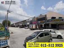 Seri Iskandar Shop For Sale at Taman Maju Facing Main Road