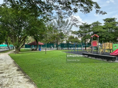 Rare Find Endlot near to Field and Playground