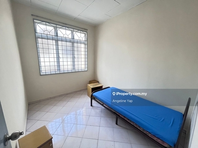 Seremban Jaya House For Rent (Partially Furnished)
