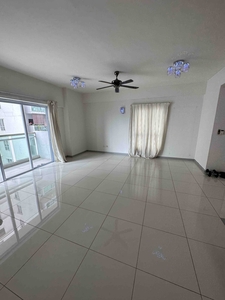 Villa orkid condo for rent at partially furnished, segambut ,2 carpark, kitchen cabinet, aircond ,low floor