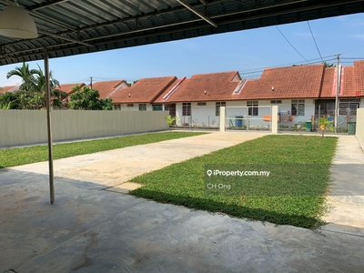 Big land fully renovated single semi D at batu kawan sale rm850k