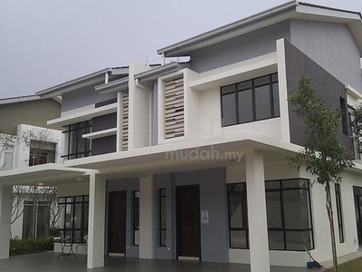 Owner very need CASH!!! [ 24x80 Freehold 2-Storey ] 1st Come 1st First