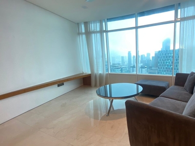 2 Bedder apartment in KLCC for rent.