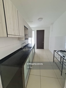 Tip top condition partly furnished Arahsia for sell
