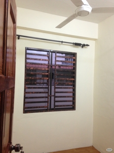 Middle Room at Bukit Mertajam, Seberang Perai