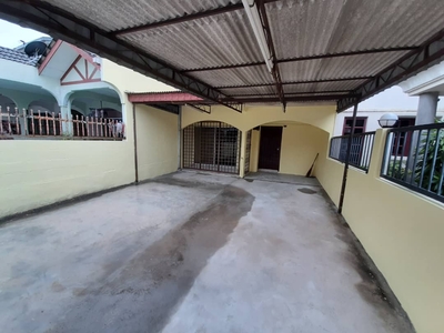 2 Storey House for Sale @ Taman Sri Andalas, Klang