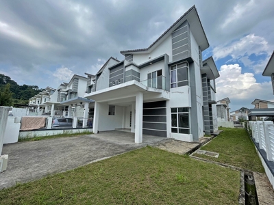 2 Storey Semi D Greenhill Residence, Seksyen U10, Shah Alam for sale
