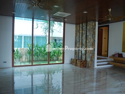 Bungalow House For Sale at Mines Resort City