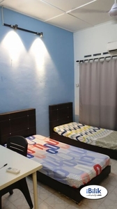 comfy Single Room at Jalan Dahlia, Near MMU,Pantai,UTEM