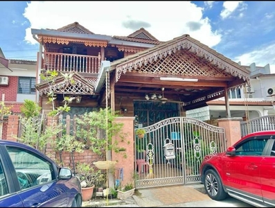 Double Storey Terrace Taman Selayang Indah