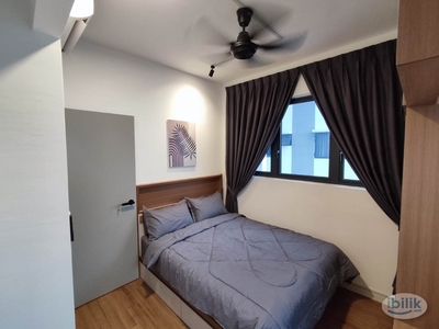 FEMALE UNIT - Fully Furnished Middle Room At M Vertica @ Maluri! Walking Distance To MRT/LRT!