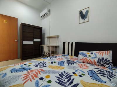 Female Unit' Single Luxe Room at OUG Parklane, Old Klang Road