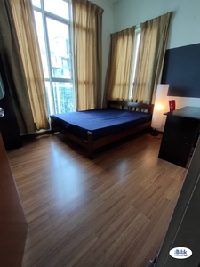Fully Furnished Middle Room at Impian Meridian USJ 1