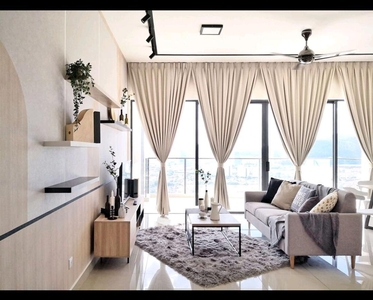 Fully ID Design 1324sqft**Fully Furnished 2 Carpark Lakeville Residence Taman Wahyu KL FOR SALE