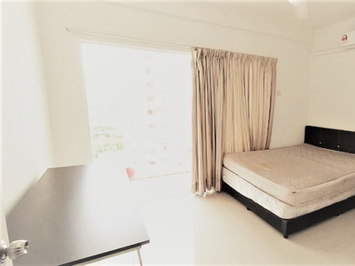 [No Contract] Middle Room at Cova Suites, Kota Damansara