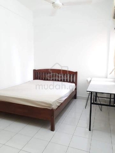 Middle room to Rent near Hospital Ampang