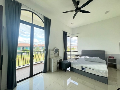 3 Bedroom Island Villa Suite for Rent @ Setia Eco Glades