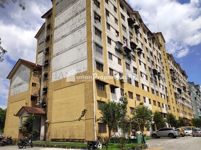 Apartment For Auction at Enggang Apartment