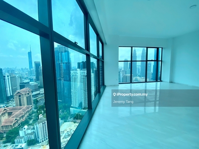 Classy Corner Penthouse With Open KLCC View And 12 Feet High Ceilings