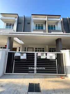 Freehold Bukit Baru Taman Merak Mas 2.5 Storey Terrace House Bare Unit