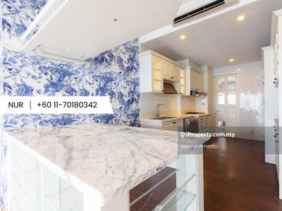 Luxurious Renovated Condominium With KLCC View with Private Lift
