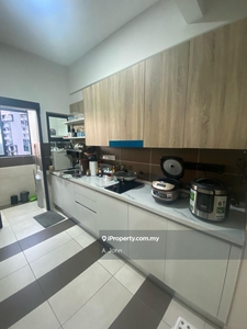 Maple Residence, Klang- Fully Furnished with Balcony, 3 Carparks