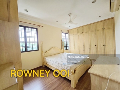 Sri York Duplex Unit with Fully Reno and Furnished For Rent