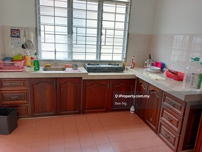 Tmn Bukit Cheng,freehold double storey partly furnished house for sale