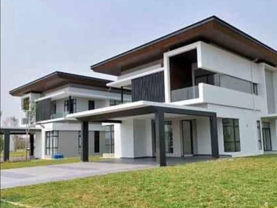 Cyberjaya -New House Lelong Price! Freehold 22x78 Double Storey Only RM34xK! 2332sqft! 0% Downpayment!