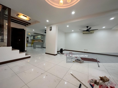 2.5 Storey Terrence House Taman Ampang Jaya Landed unit for Rent